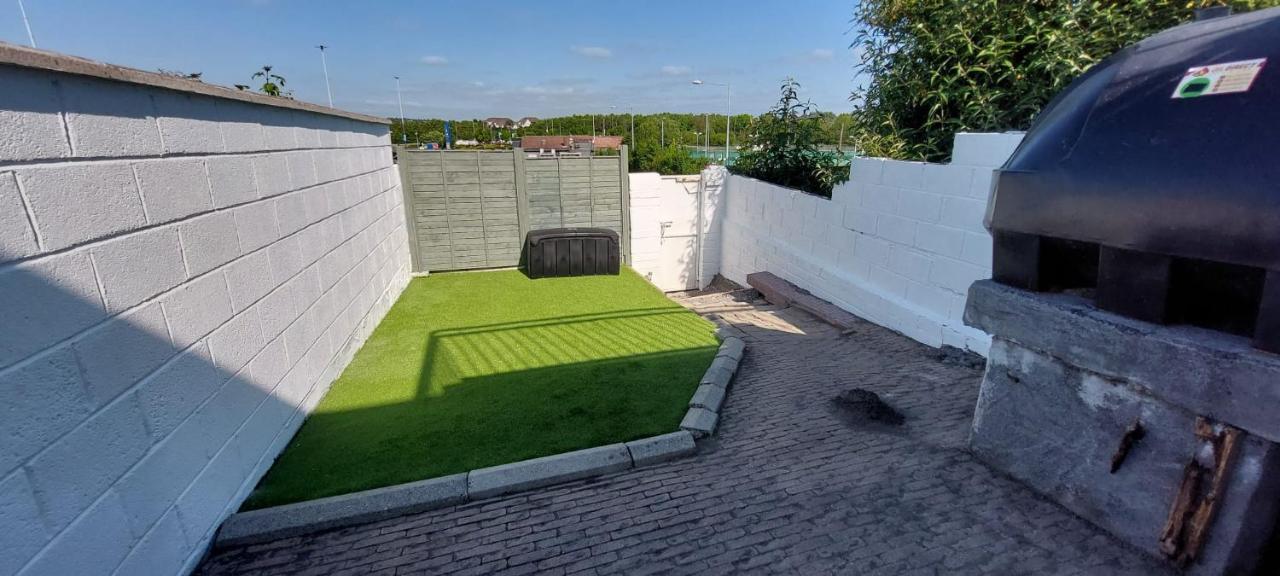 Modern City Centre House In Heart Of Galway City Exterior foto